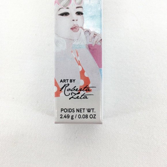 Artistry Studio Lights Camera Lip Oil Gloss Pacific Wave Blue 0.08oz Amway NEW - Picture 7 of 8